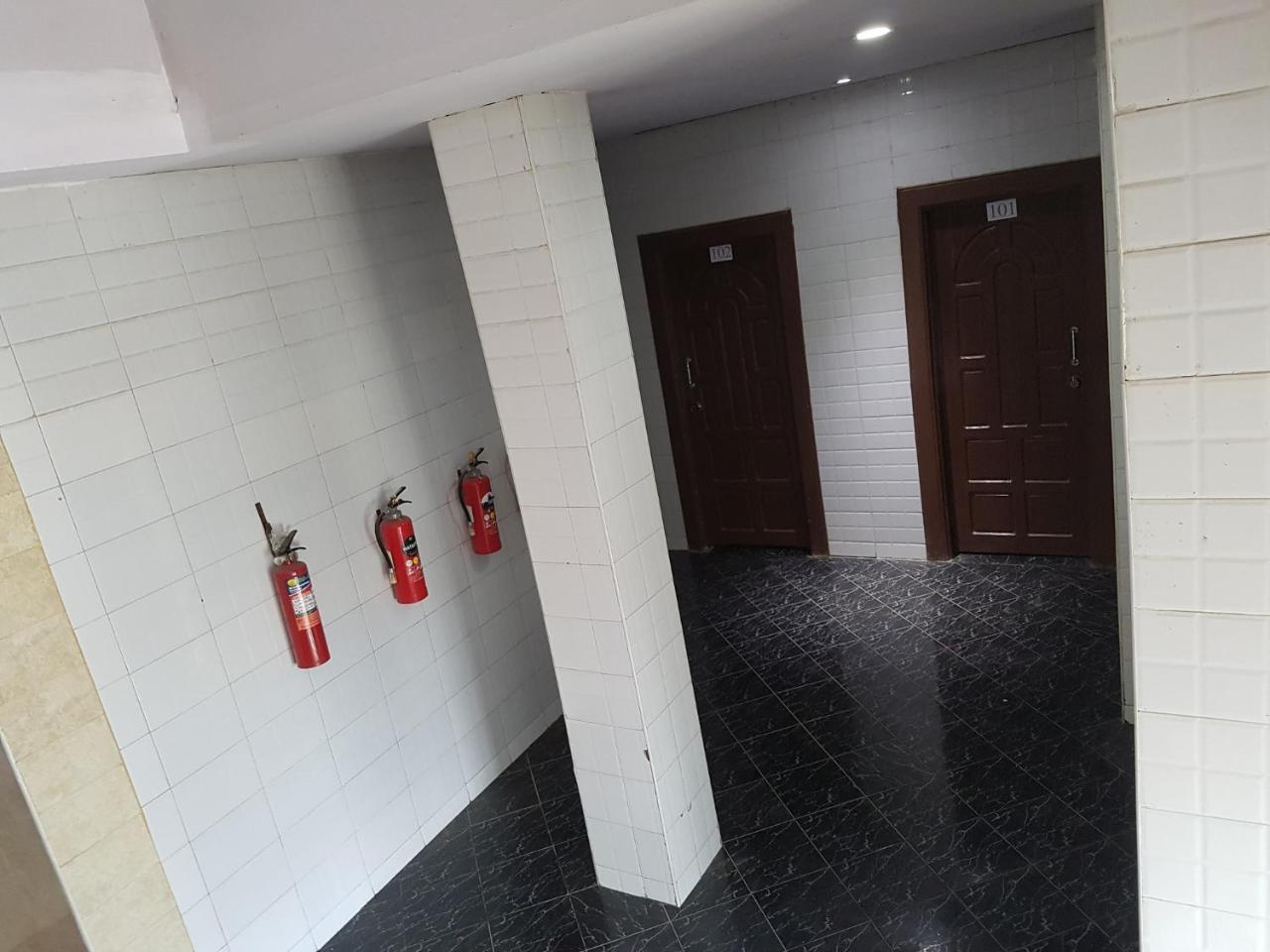Shwe Eain Si Guest House - Burmese Only Myeik Luaran gambar