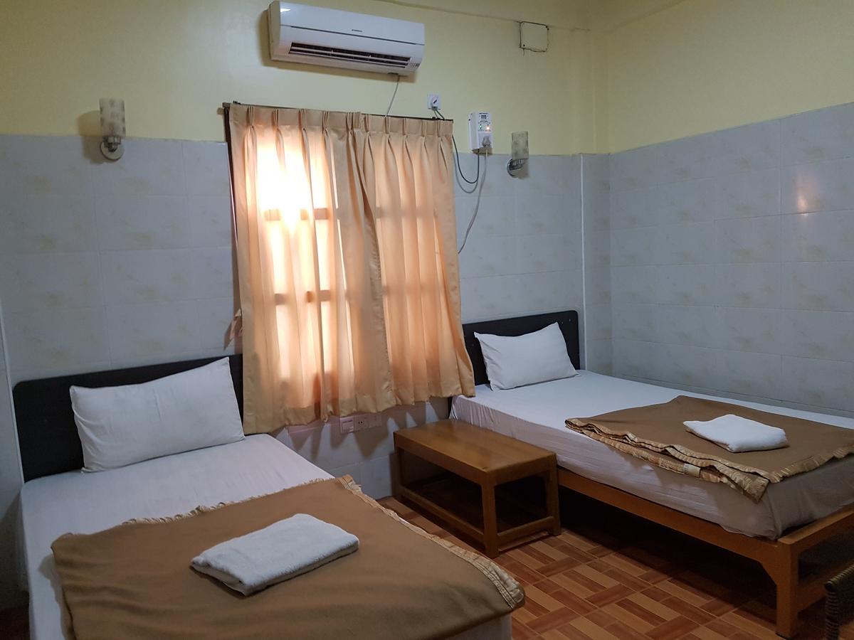 Shwe Eain Si Guest House - Burmese Only Myeik Luaran gambar