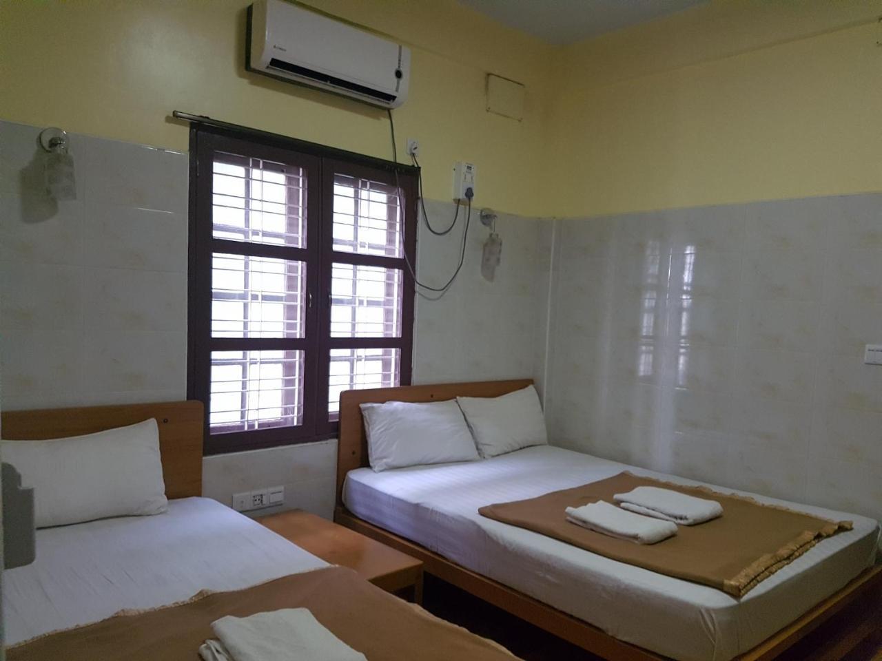 Shwe Eain Si Guest House - Burmese Only Myeik Luaran gambar