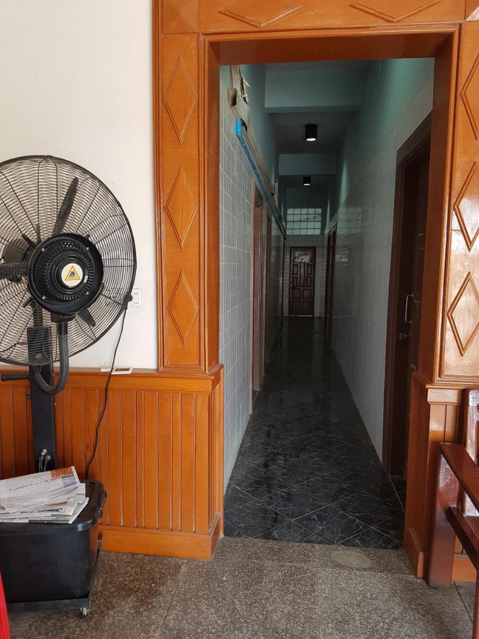 Shwe Eain Si Guest House - Burmese Only Myeik Luaran gambar